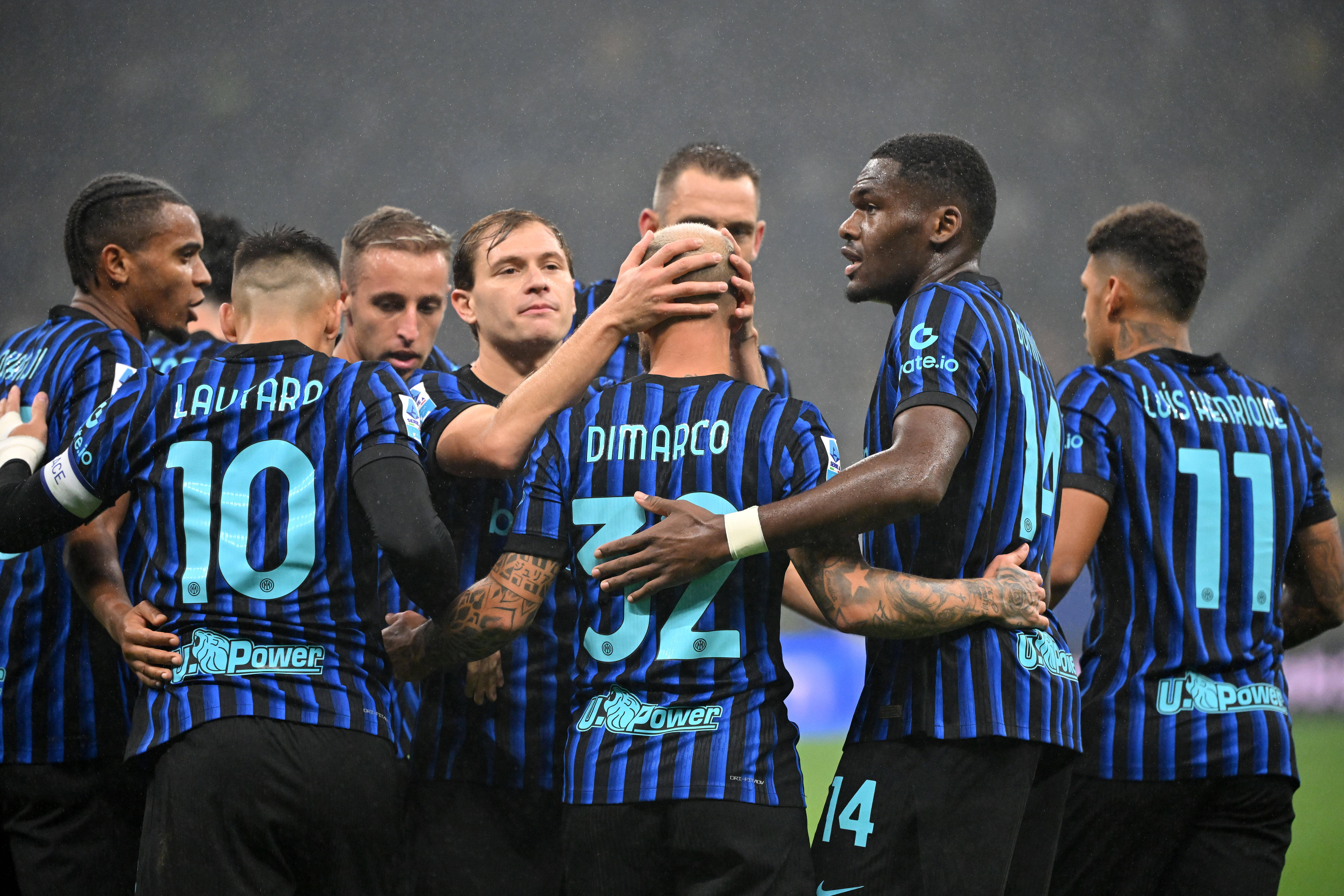 开云体育-包含这也行?AC米兰状态回暖备战欧超杯广州队围绕社区盾伤情更新,赛地聚焦——西甲清晨热度飙升的词条-开云体育